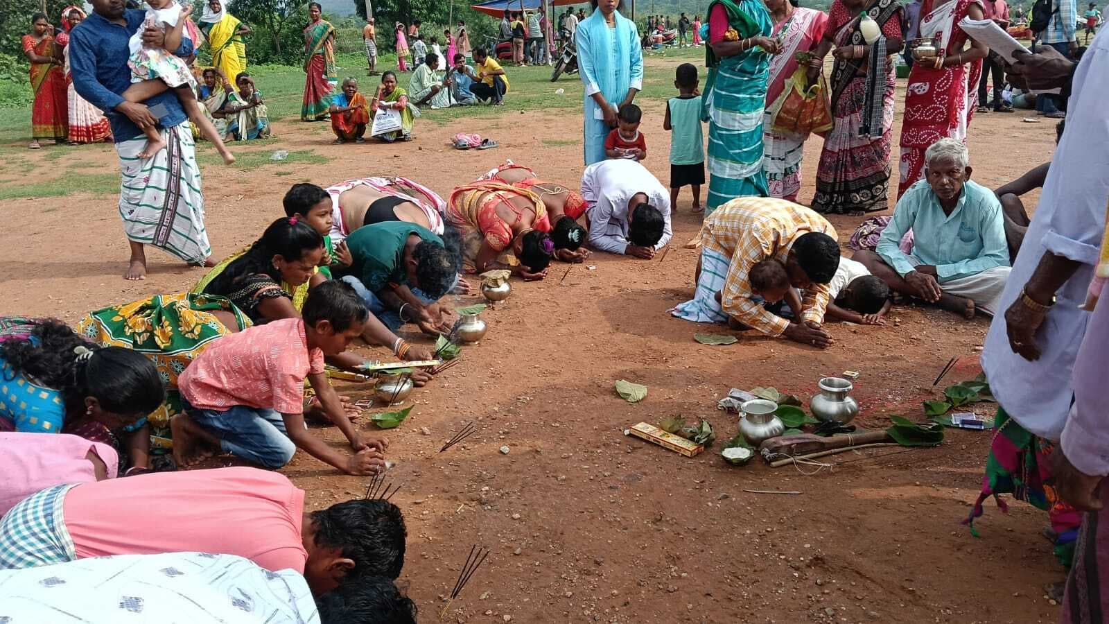 Jamshedpur News : सिंगराई में बाबूराम हांसदा को मिला प्रथम पुरस्कार