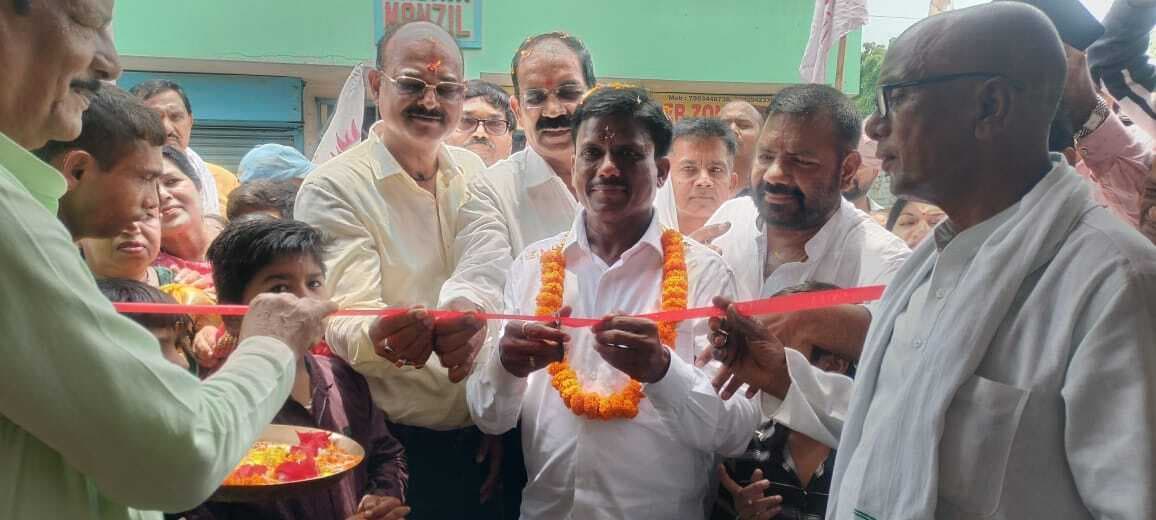 Dhanbad News: छाताबाद में सत्संग साधना केंद्र का उद्घाटन