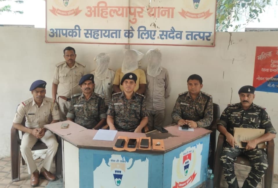 Giridh News: बाइक चोर गिरोह का पुलिस ने किया उद्भेदन, तीन गिरफ्तार