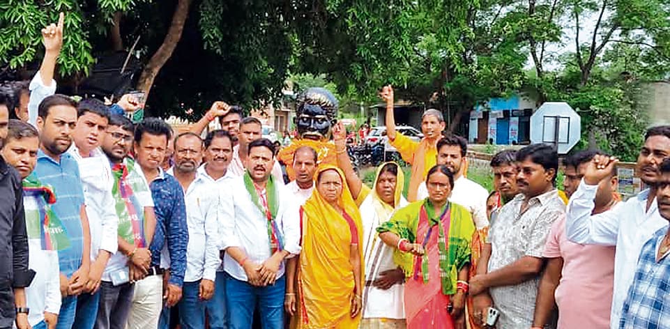 Dhanbad News: झारखंड आंदोलनकारी भवानी महतो की पुण्यतिथि मनी