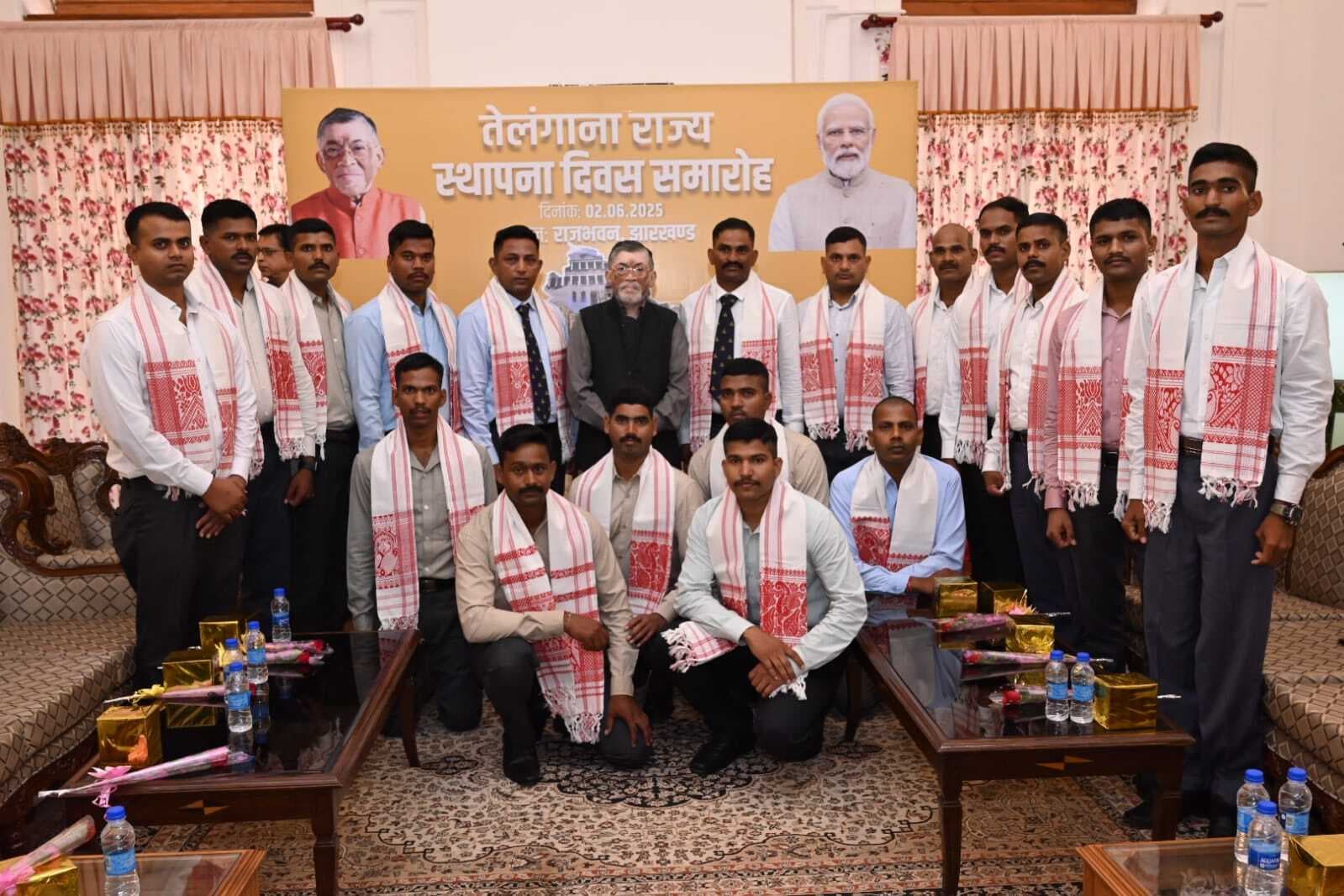 Ranchi News : झारखंड राजभवन में मनाया गया तेलंगाना राज्य स्थापना दिवस