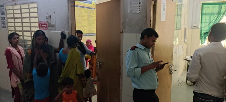 Samastipur News:रोगियों का रंग बदल रहा बढ़ता तापमान