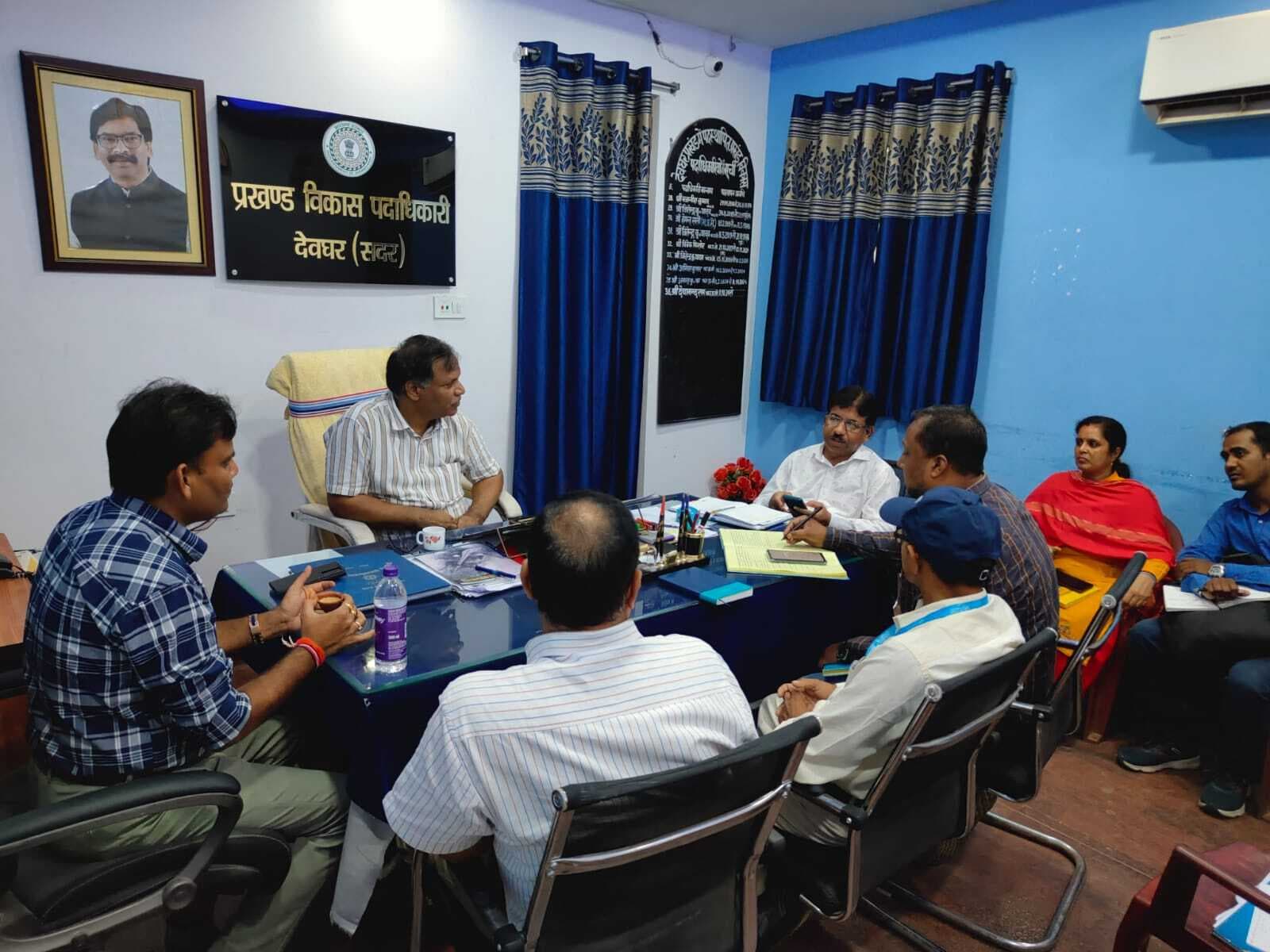 Deoghar News : नियमित टीकाकरण पर विशेष जोर