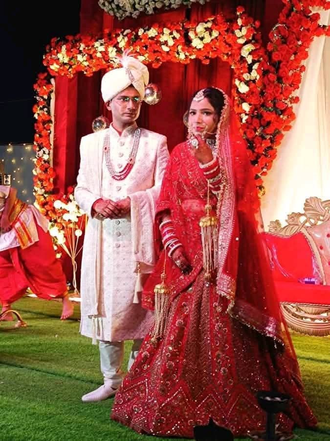 यूपीएससी टॉपर शुभम व बीपीएससी टॉपर प्रियांगी परिणय सूत्र में बंधे