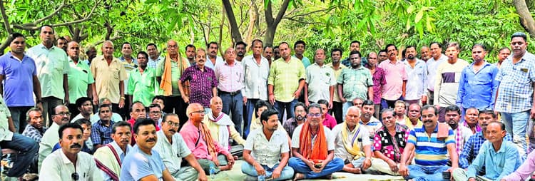 Jharsuguda News: कृषि बीमा कंपनियों की मनमानी व किसानों के शोषण पर व्यक्त किया असंतोष