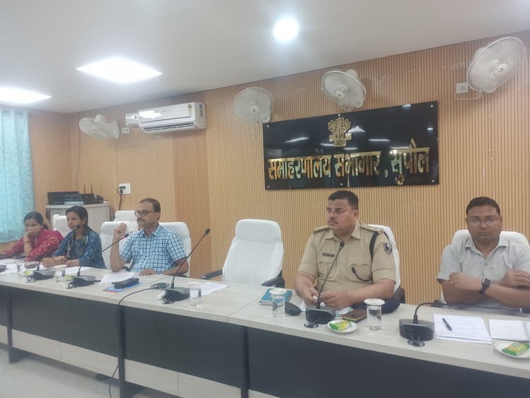 शांतिपूर्ण व सौहार्दपूर्ण माहौल में मनायें ईद उल अजहा : एडीएम