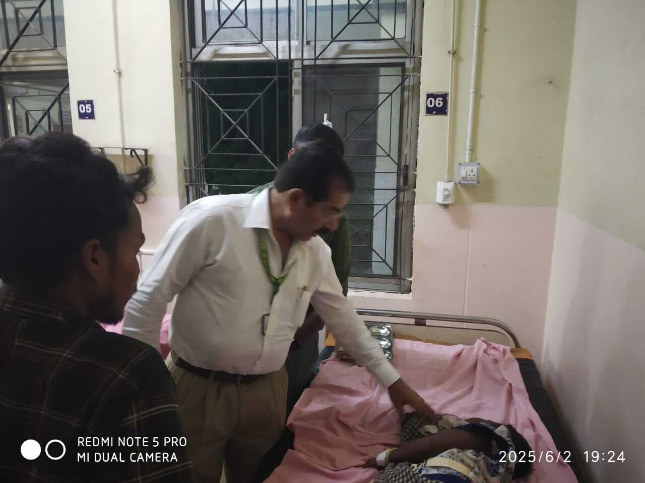 Jamshedpur News : गरीबी से जूझ रही सबर बच्ची गंभीर बीमारी की चपेट में, सीएम के निर्देश पर इलाज शुरू