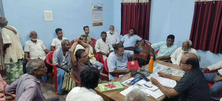 आवास, पेंशन, प्रमाण पत्र और जल संकट पर की शिकायत