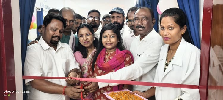 सीएचसी कर्रा में डिजिटल एक्स-रे मशीन का उदघाटन