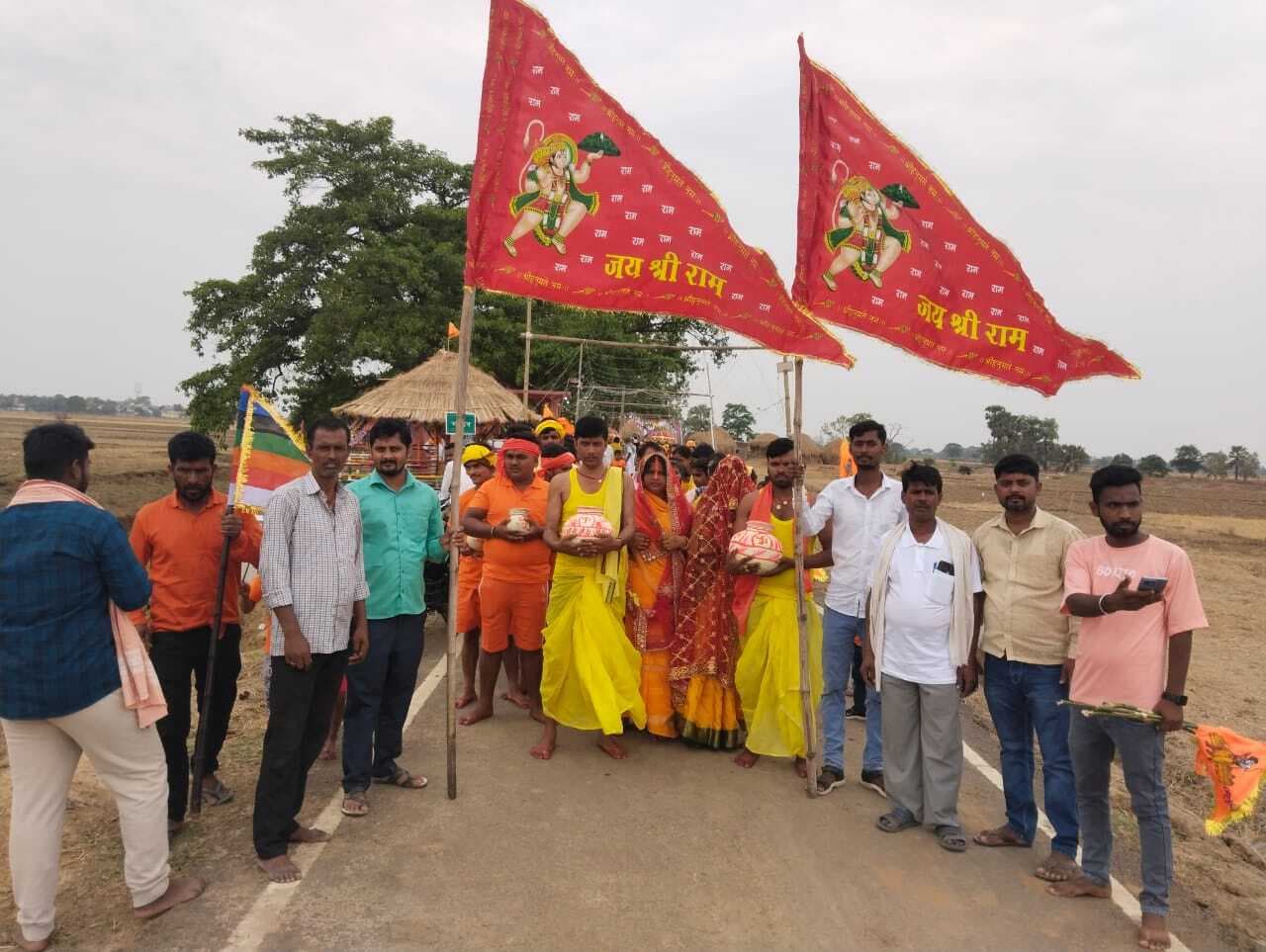 श्री महावीर जी प्राणप्रतिष्ठा यज्ञ को लेकर निकाली गयी जलभरी यात्रा
