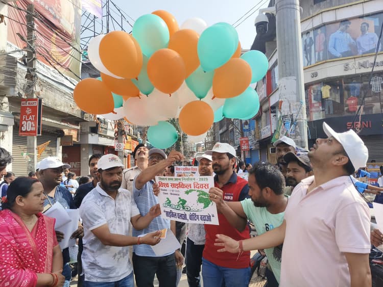 साइकिल रैली निकालकर मतदान के प्रति जागरूक किया