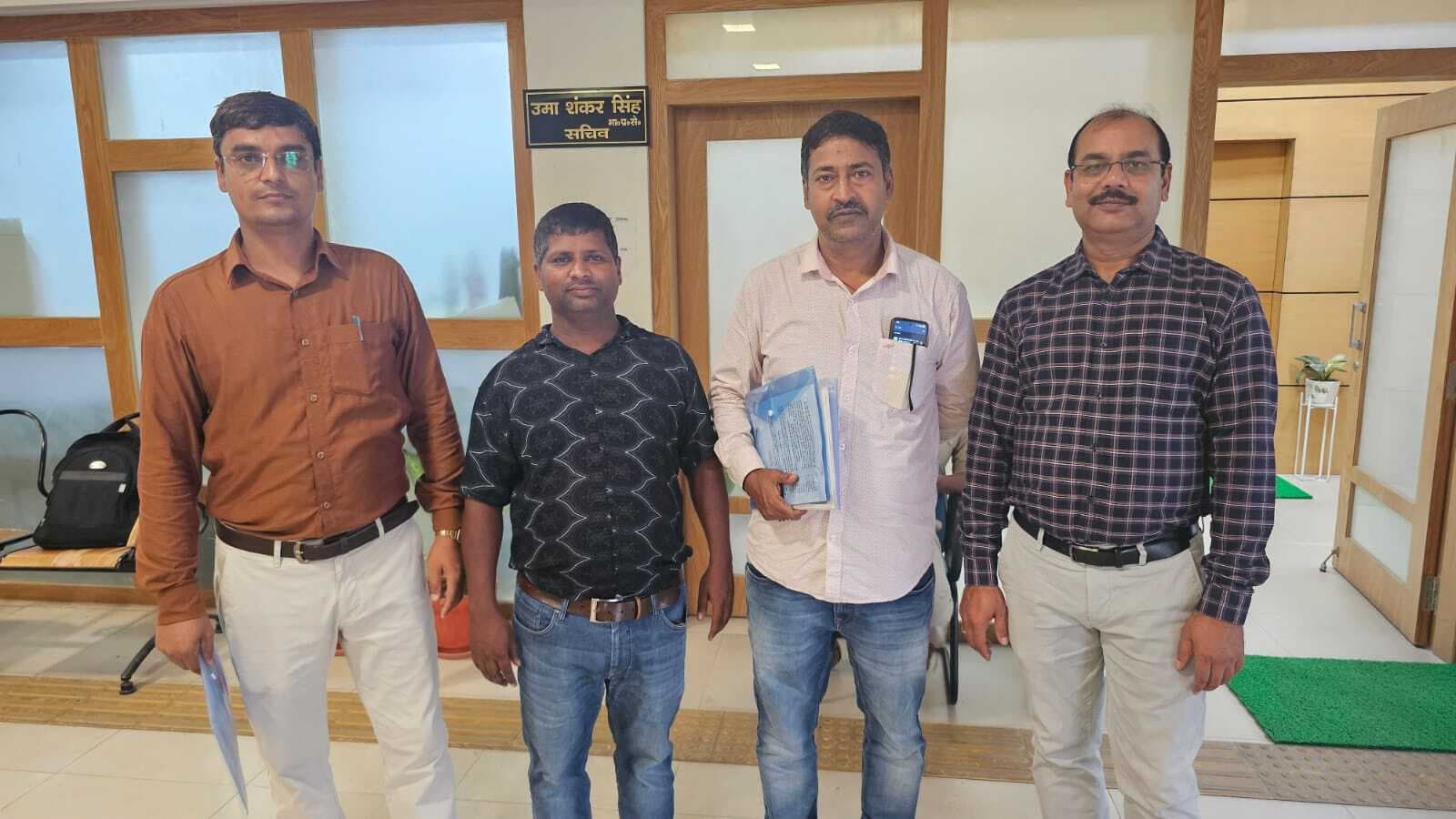 Deoghar News : माध्यमिक आचार्य नियुक्ति नियमावली की विसंगतियों का संघ ने किया विरोध