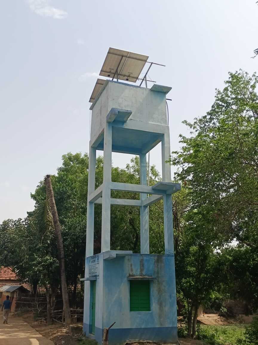 बादल टोला में जलमीनार खराब, 15 दिनों से पेयजल आपूर्ति ठप