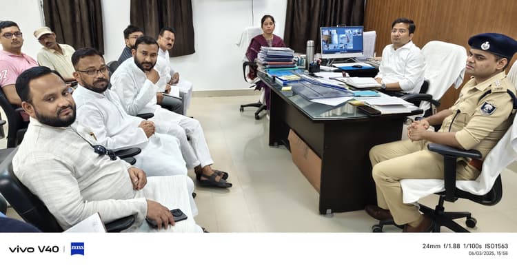 संवेदनशील स्थानों पर मजिस्ट्रेट और पुलिस बल की होगी तैनाती