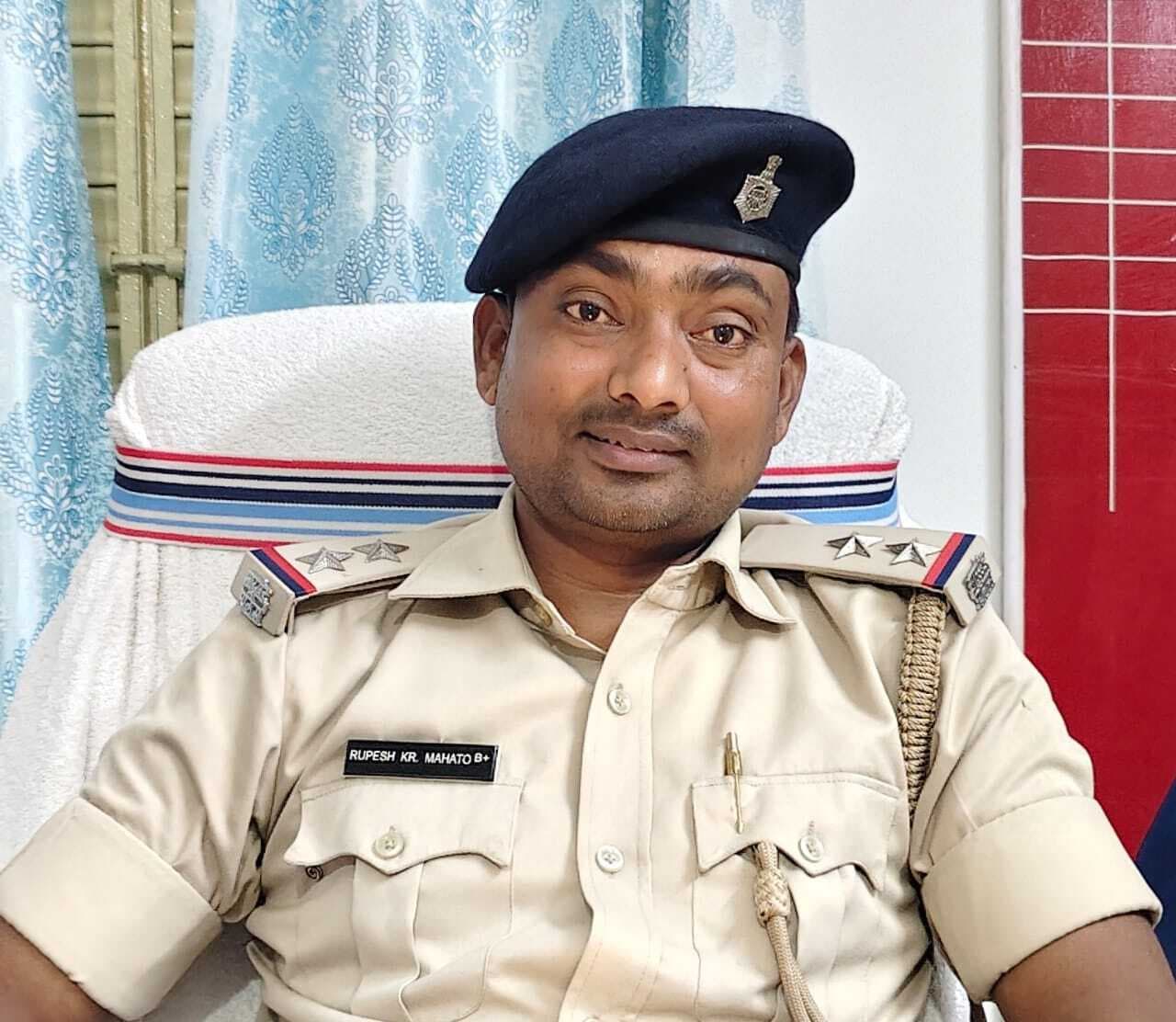 बुढ़ैई थाना में नवपदस्थापित प्रभारी ने दिया योगदान