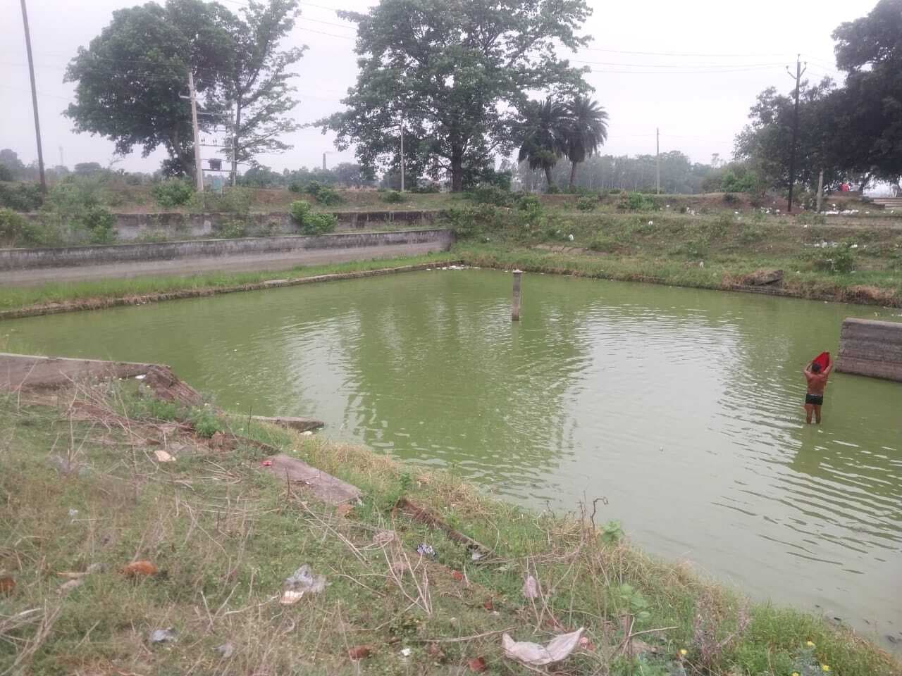 गिद्धेश्वर मंदिर की शिवगंगा का जल प्रदूषित
