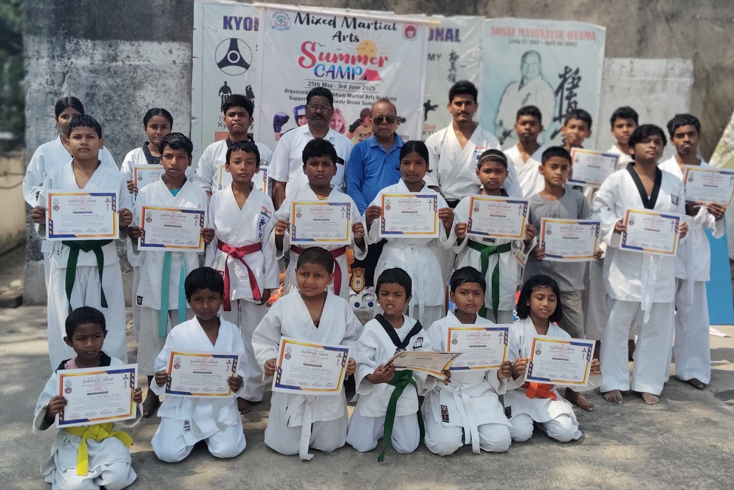 Chaibasa News : बच्चों को मजबूत बनाता है मार्शल आर्ट : संचू तिर्की