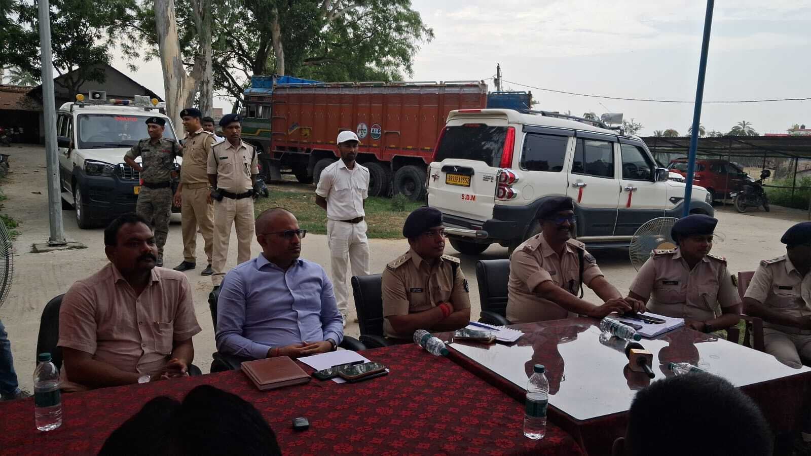 Madhubani News : बकरीद पर्व के लिए शांति समिति ने की बैठक