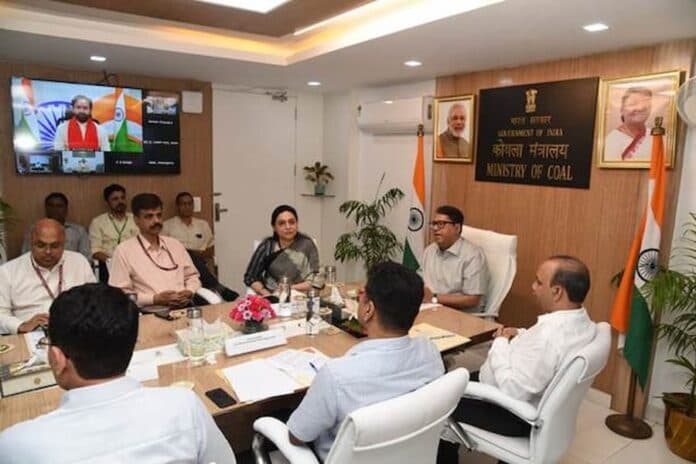 Dhanbad News: कोयला मंत्री किशन रेड्डी ने किया सीएमपीएफ के ‘सी केयर्स 2.0’ पोर्टल व मोबाइल ऐप लांच