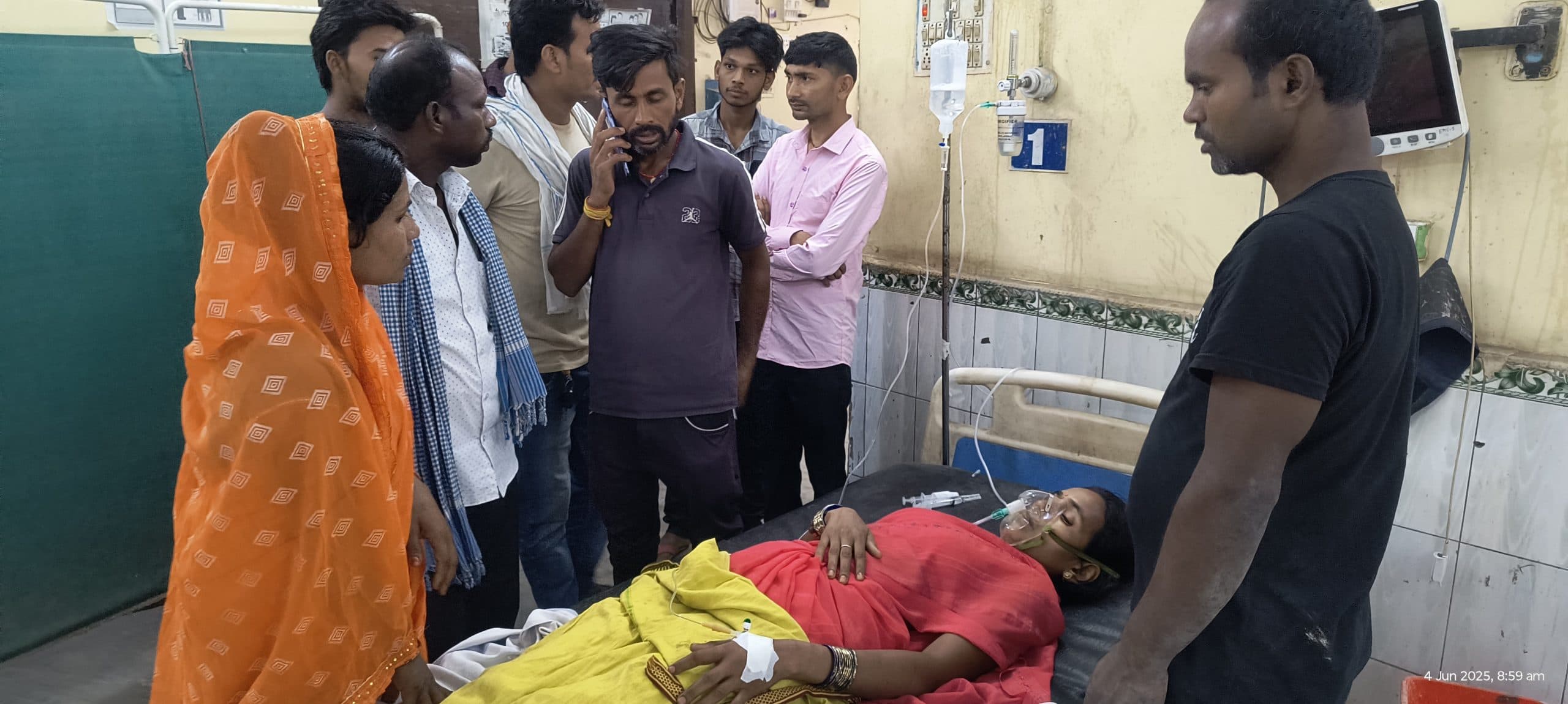 सांप के डसने से महिला की मौत, चार अस्पताल में भर्ती