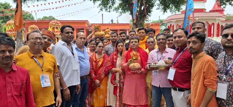 श्री खाटू श्याम मंदिर स्थापना महोत्सव शुरू, कलश यात्रा में उमड़े श्रद्धालु