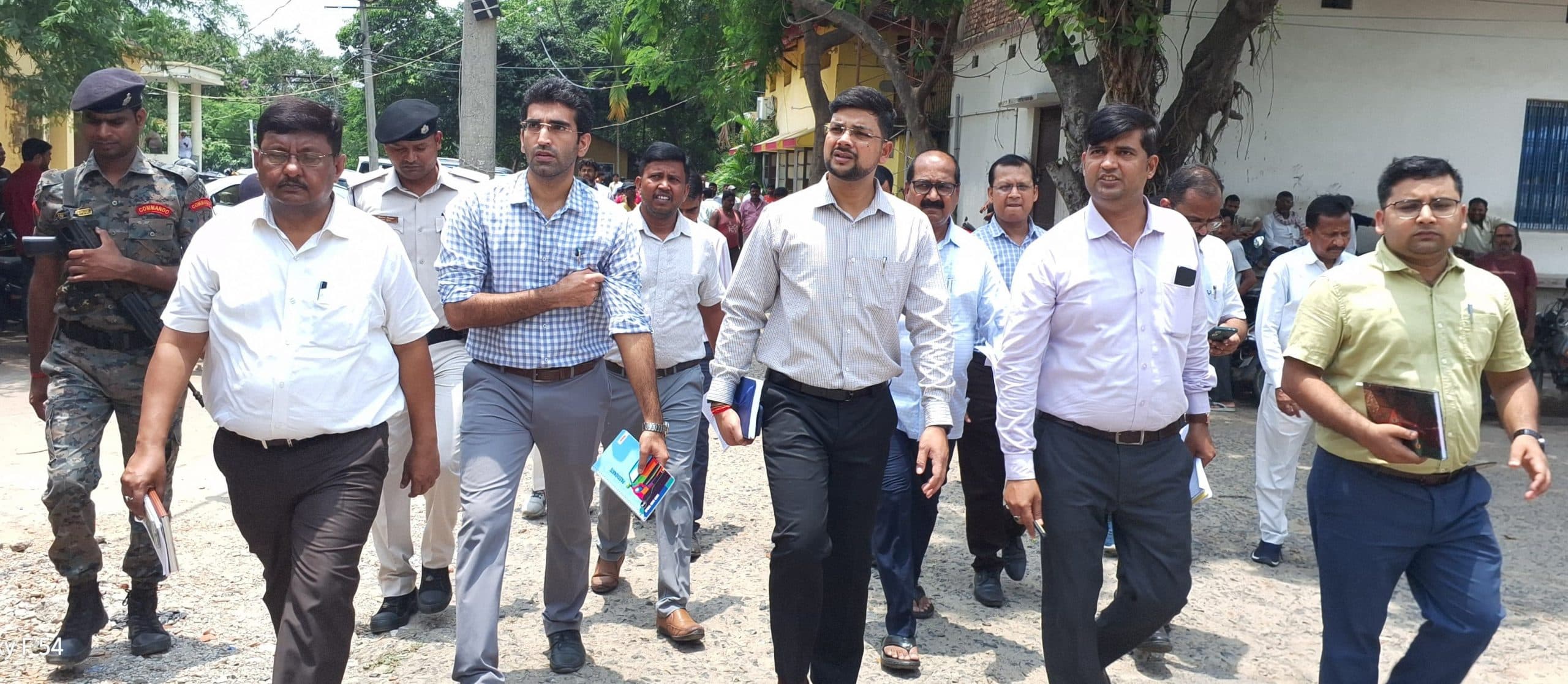 कार्यालय की नियमित सफाई पर फोकस, 24 घंटे क्रियाशील रहे कंट्रोल रूम