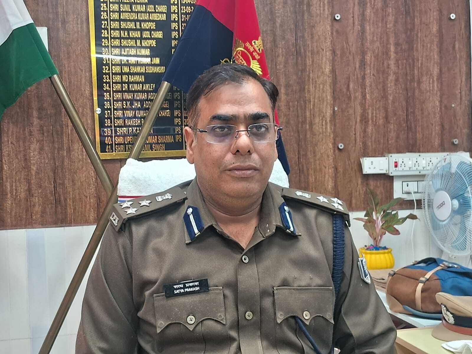 लापरवाह पुलिस अधिकारियों पर गिरेगी गाज : डीआइजी