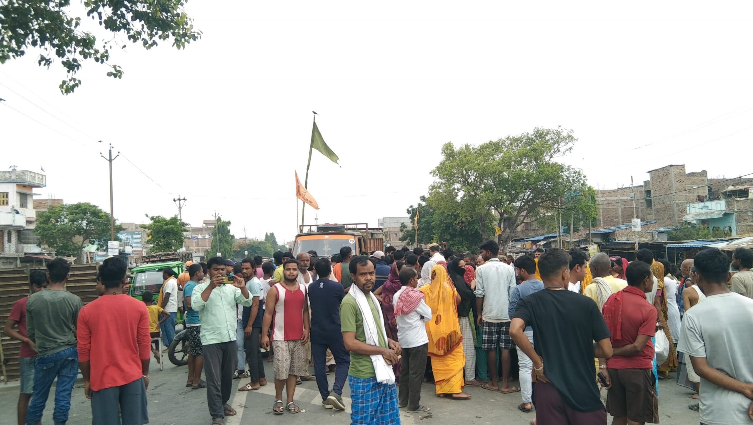 Samastipur News:बस की ठोकर से अधेड़ की मौत, एनएच 28 जाम