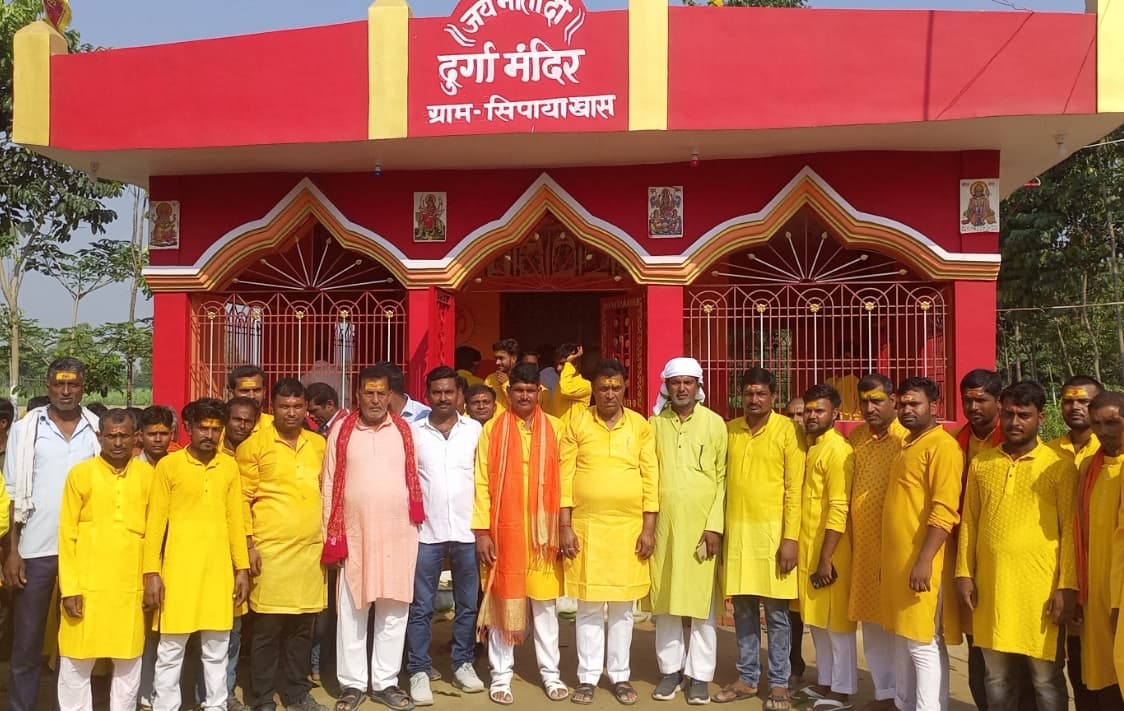 शिव तांडव, श्रीकृष्ण-सुदामा की झांकी व महाआरती के साथ संपन्न हुआ महायज्ञ, सिपाया में कथा में अंतिम दिन उमड़ी श्रद्धालुओं की भीड़