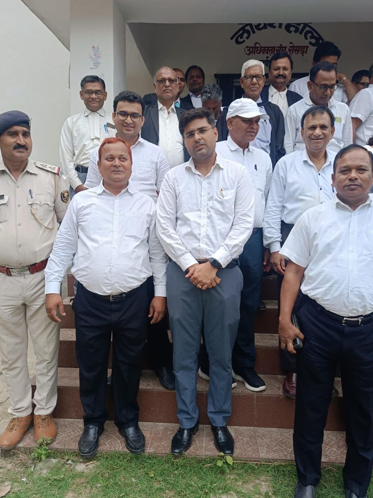 Samastipur News:अधिवक्ताओं ने मुंसिफ को दी विदाई