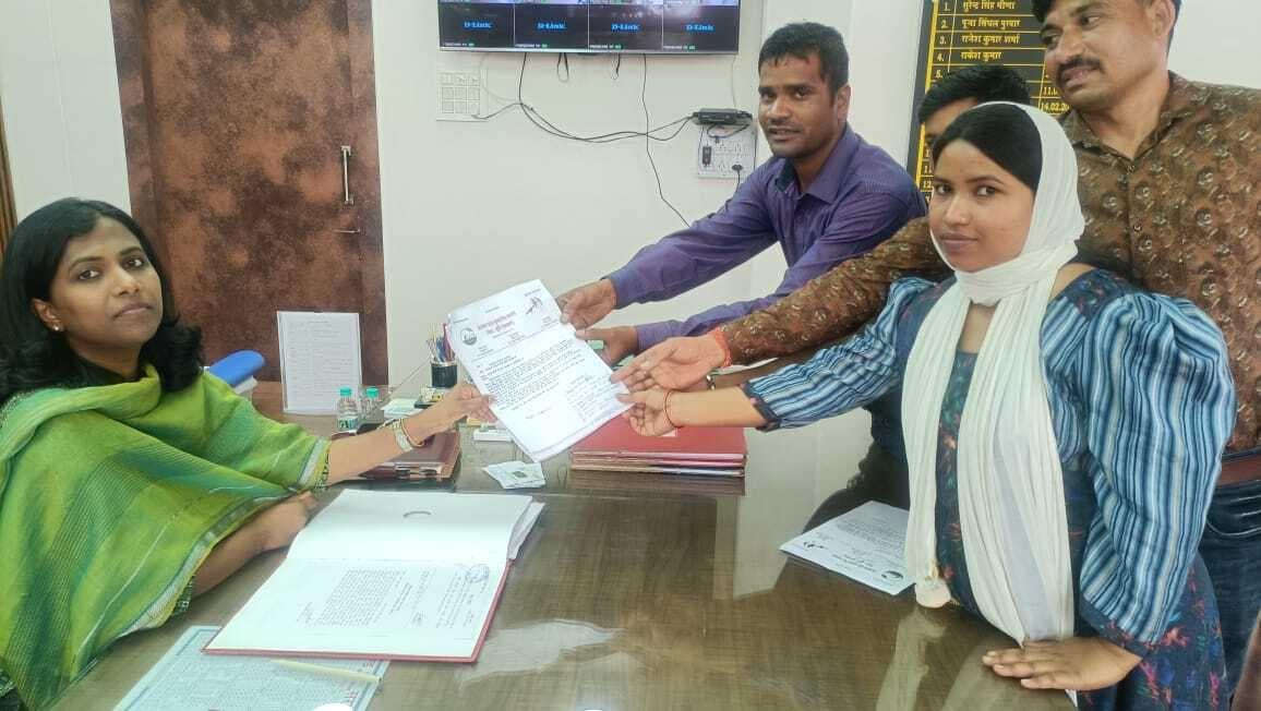 कृषक मित्र महासंघ ने उपायुक्त को सौंपा ज्ञापन