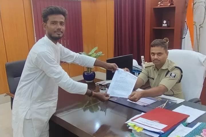 शहर में बढ़ रही मोबाइल व सोने के आभूषण छिनने की बढ़ रही घटना