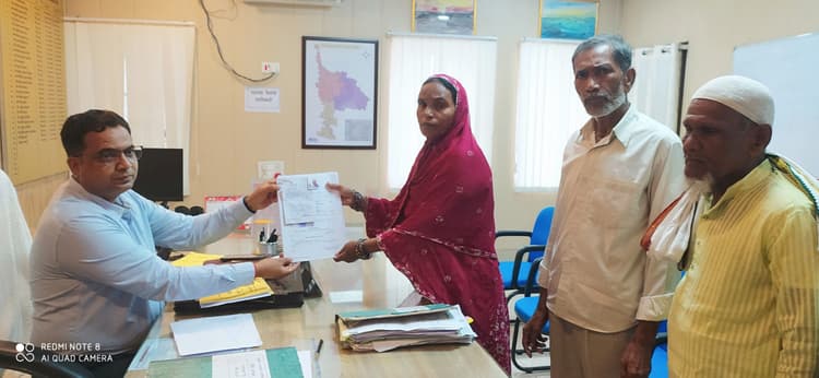 दो अभ्यर्थियों ने किया नामांकन