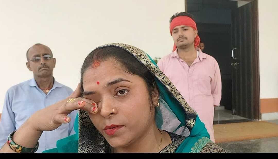 शिकायत करनेवाली महिला ने किया खुलासा, एक साल से परेशान कर रहा था लकी आनंद