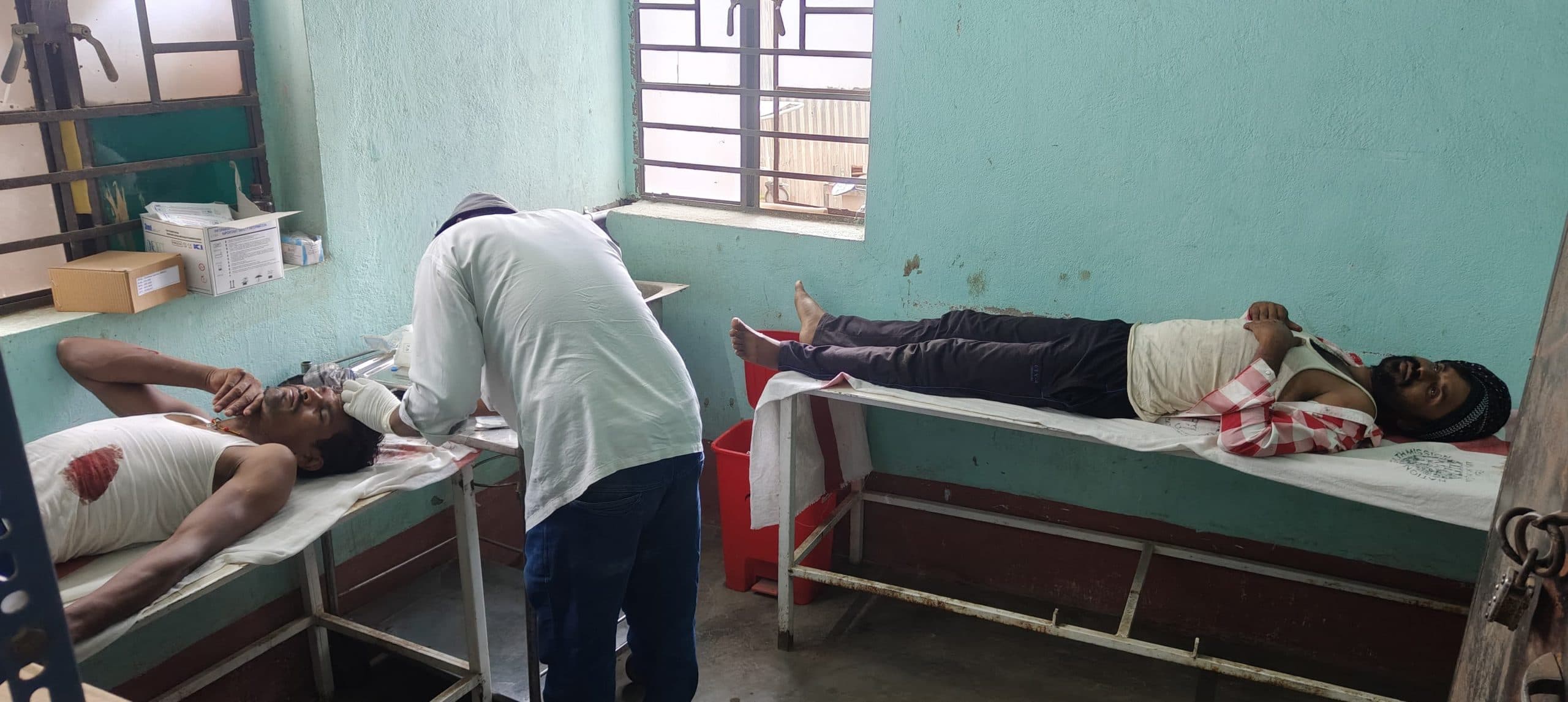 दो युवकों के साथ मारपीट कर की छिनतई