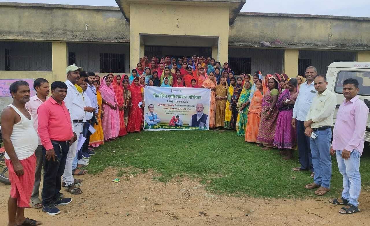 किसानों के लिए व्यापक प्रशिक्षण व संवाद कार्यक्रम आयोजित