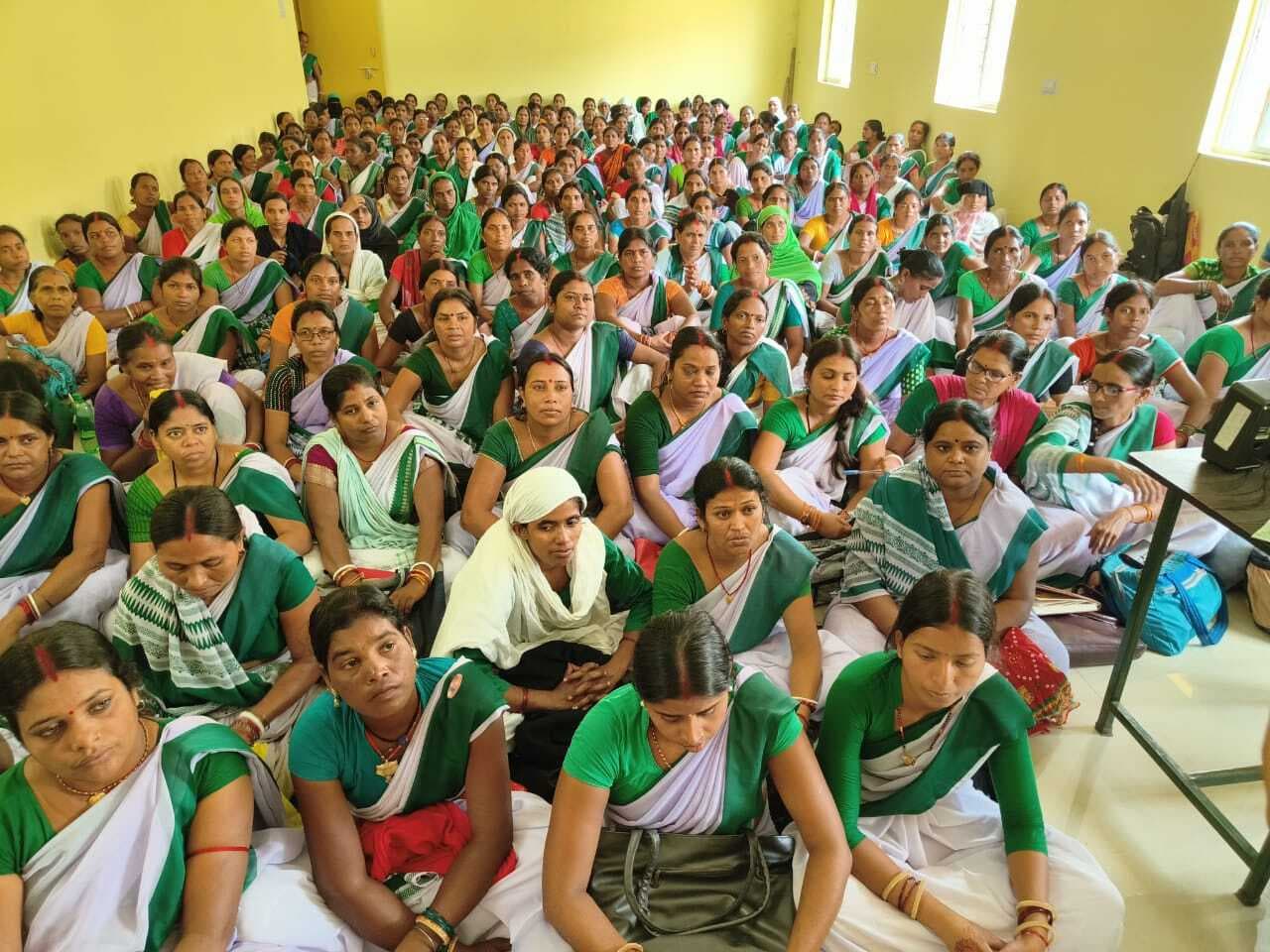 Giridih News: सहिया व सहिया साथी को मिला प्रशिक्षण