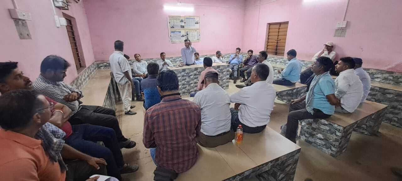 Bokaro News : उत्पादन, उत्पादकता को लेकर श्रमिकों से मांगा सुझाव