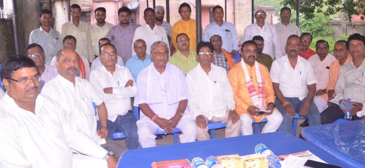 Bokaro News : लक्ष्मण नायक पर हमला करने वाले की शीघ्र हो गिरफ्तारी : मंच