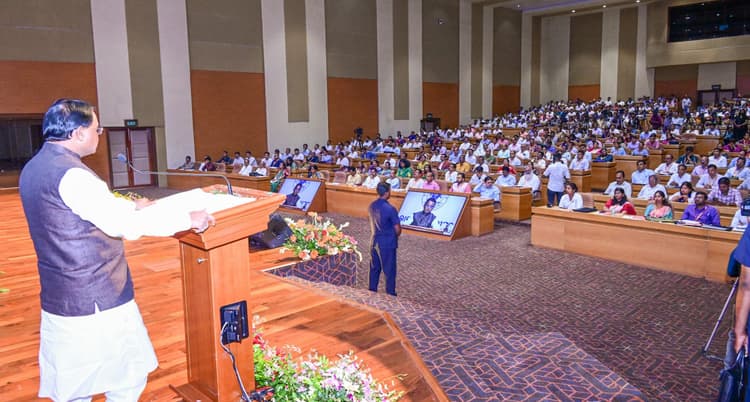 Bhubaneswar News: किसी भी स्थिति में भ्रष्टाचार बर्दाश्त नहीं किया जायेगा : मोहन माझी