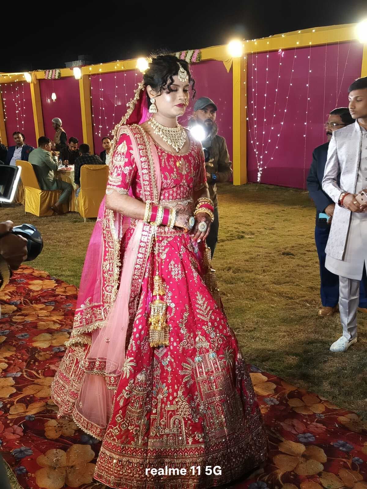 रोह की नवविवाहिता का दिल्ली में पंखे से लटका मिला शव