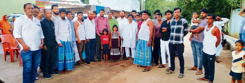 Ranchi News : पसमांदा मुस्लिम महाज की टीम पीड़ित परिवार से मिली