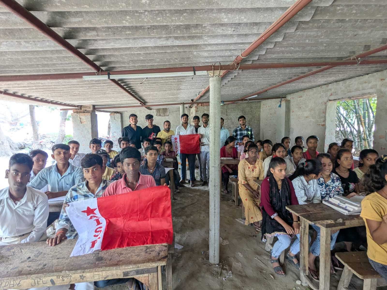 Samastipur News:सम्मेलन में समान शिक्षा प्रणाली लागू करने की उठी मांग