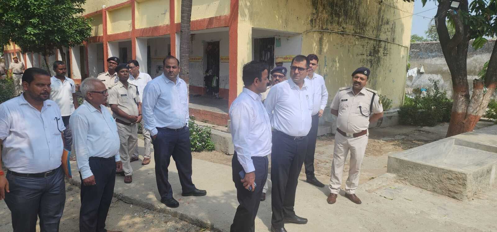 मंडलकारा नवादा में न्यायिक टीम का निरीक्षण व पौधारोपण कार्यक्रमविश्व पर्यावरण दिवस पर बंदियों को मिला स्वरोजगार प्रशिक्षण का प्रमाण पत्र