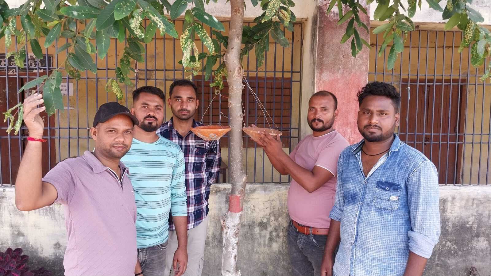 Motihari: पक्षियों के पानी की हुई व्यवस्था