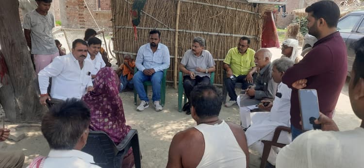 किशोरी हत्याकांड में परिजनों से मिले शिक्षा मंत्री, दिलाया इंसाफ का भरोसा