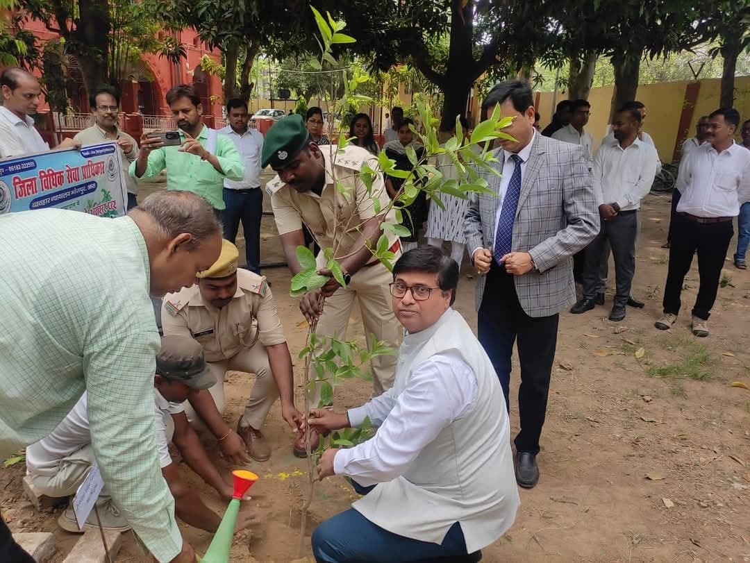 पर्यावरण के संरक्षण से ही हमारा अस्तित्व सुरक्षित : जिला जज