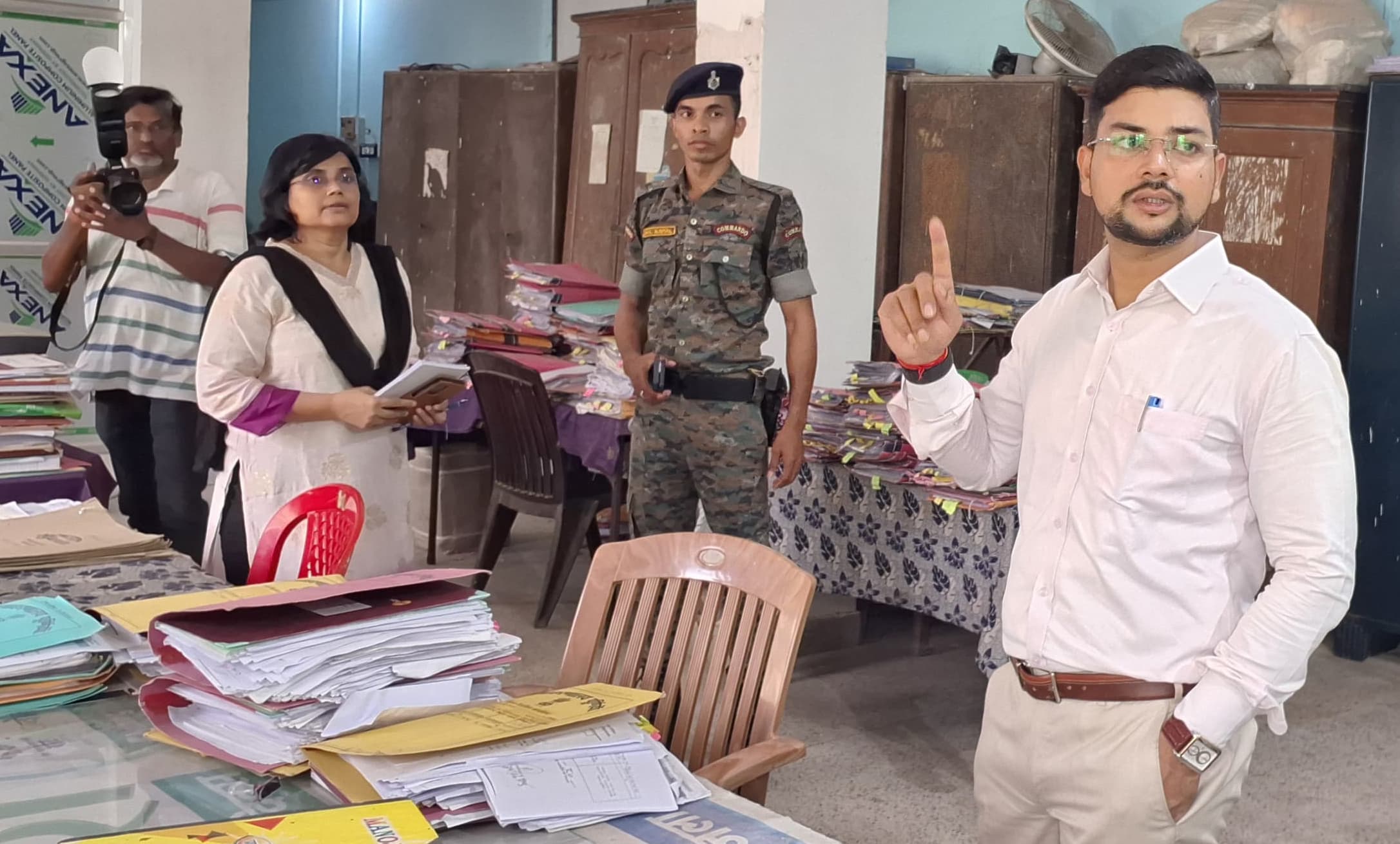 डीएम का रूख देख दो दिन में बदल गया कलक्ट्रेट परिसर का लुक