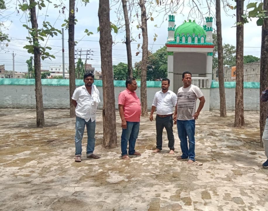 बकरीद को लेकर मस्जिद व ईदगाह में कल नमाज अदा की जायेगी, तैयारी पूरी