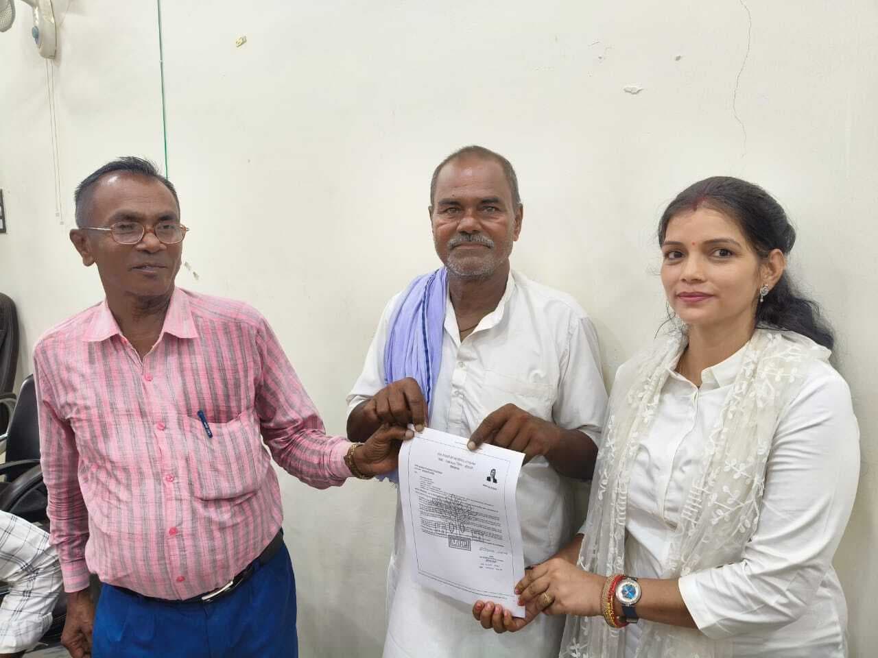 ग्राम कचहरी के न्यायमित्र पद पर चयनित अभ्यर्थियों को दिया गया नियोजन पत्र